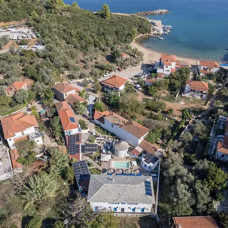 Katigiorgis Blue & Semesterpark *