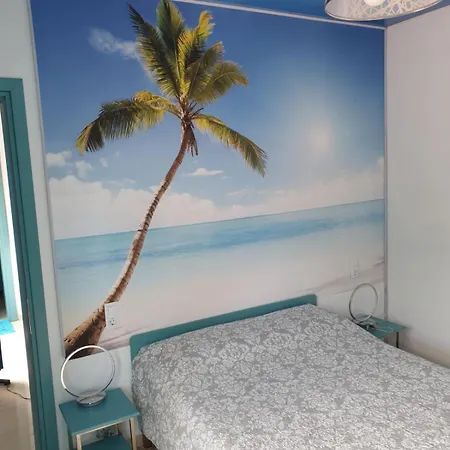 Katigiorgis Blue & *